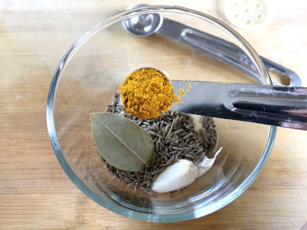 Curry added to spices