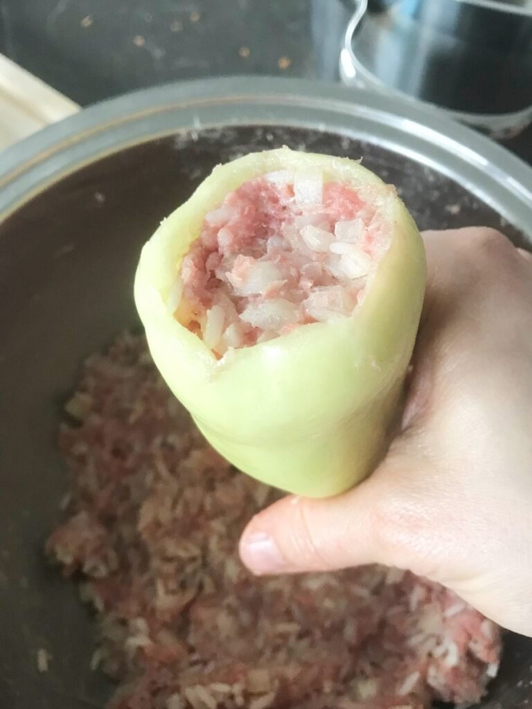 Pepper stuffed with rice and meat